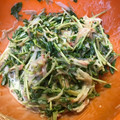 ☆琉мaмa☆'s cooksnap of when they made １分★簡単【水菜とカニカマのなめ茸和え】.