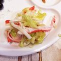 LuckyBerry's cooksnap of when they made 簡単♪たっぷりキャベツとカニカマのサラダ.