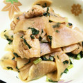 KUMI KUMI's cooksnap of when they made 大根とうす揚げのきんぴら風d(^-^).