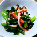 はろーもえか's cooksnap of when they made 小松菜とシメジのおかか和え.