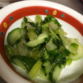 taakodesu's cooksnap of when they made きゅうりとセロリの浅漬け★.