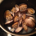 クックFD5EI6☆'s cooksnap of when they made 簡単！あさりの酒蒸し.