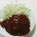 ショコラメロン's cooksnap of when they made ソースが美味かさ増しチーズinハンバーグ.