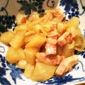 もか75's cooksnap of when they made 大根とベーコンの煮物.