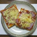 コッピーママ's cooksnap of when they made 材料４つ！簡単ピザトースト(^^).