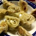 ∞kanami∞'s cooksnap of when they made 包み方簡単♪たっぷりキャベツのローズ餃子.