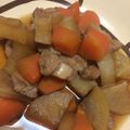 にゃかたんたん's cooksnap of when they made 鶏と大根とにんじんの煮物.