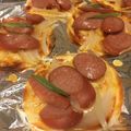 岡村キャンベル's cooksnap of when they made 簡単！餃子の皮でフレッシュバジルのピザ.