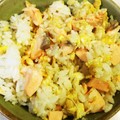 ayakaL7's cooksnap of when they made 1歳〜鮭と卵の混ぜご飯♡.