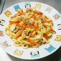 もぐ・ω・くま's cooksnap of when they made めんつゆだけ♡簡単すぎる焼きうどん.