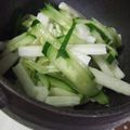 おりひめママ's cooksnap of when they made 長いもとキュウリの昆布茶あえ.