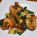 ゆきんこななこ's cooksnap of when they made エビ・ブロッコリー・ちくわのガリマヨ炒め.