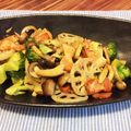 ♡アンジー♡'s cooksnap of when they made ブロッコリーと蓮根のガーリック風味炒め.