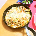 komutatata's cooksnap of when they made 【簡単】キムチの素で豚キムチーズ野菜炒め.