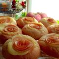 panna_703's cooksnap of when they made りんごの薔薇クリームパン.