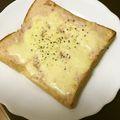 yuli1223's cooksnap of when they made マジブレでハムマヨトースト.