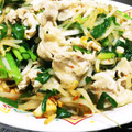 クック44RMHW☆'s cooksnap of when they made 孤独のグルメ再現！もやしと肉のピリ辛炒め.