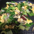 12aloe26's cooksnap of when they made 青梗菜と卵のオイスター炒め.