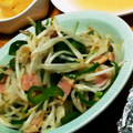 ピニヨ's cooksnap of when they made ニラともやしの炒め物.