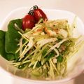 suzutan✲'s cooksnap of when they made 豆苗と竹輪のサラダ.