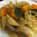 yupi☆★'s cooksnap of when they made きのことかぼちゃのチーズ炒め.