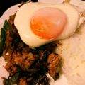 marsmax's cooksnap of when they made シーチキンのガパオ風ライス.
