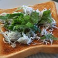 スタイリッシュママ's cooksnap of when they made ☆しらすとバジルのトースト☆.