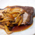 shizu0193's cooksnap of when they made 簡単！きのこたっぷりぶりの照り焼き.