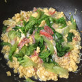 kotorinpi's cooksnap of when they made 簡単5分！カニカマとレタスの中華旨煮.