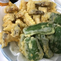 Minnie･∀･★'s cooksnap of when they made ピーマンとエリンギの天ぷら.