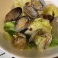 tetorin's cooksnap of when they made 簡単♡キャベツ丸ごとピリ辛あさりの蒸し煮.