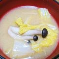 クックxz's cooksnap of when they made 白菜とぶなしめじの味噌汁★.