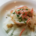 yukky☆mama's cooksnap of when they made かにかまと大根で安価サラダ.