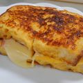 chocomooca's cooksnap of when they made ハムチーズ★フレンチトースト.