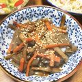 YUKIKI☆'s cooksnap of when they made ごぼうとコンニャクの彩り常備菜。.