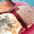 ☆糖質減らしてます☆'s cooksnap of when they made ほんのり甘い★セサミトースト.