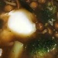 ココキキララ's cooksnap of when they made ブロッコリーと落とし卵の味噌汁.