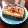 ❁Abake❁'s cooksnap of when they made 刻みベーコンとカシューナッツのトースト＊.