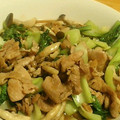 ひやごん's cooksnap of when they made 豚肉と小松菜と舞茸のオイスター炒め.