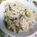 ユーロン's cooksnap of when they made 秘伝豆(青大豆)の炊き込みご飯.