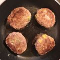 RiNgoooo0's cooksnap of when they made アボカドチーズハンバーグ.