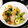 J_son's cooksnap of when they made 小松菜ちくわのオイスターソース炒め♪.