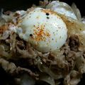 吹雪と不二子's cooksnap of when they made 麺つゆで簡単！豚肉と玉ねぎの即席丼.
