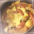 K0A9O0R8U♪'s cooksnap of when they made じゃがいもとチーズのキムチ鍋.