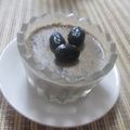 miyuki12's cooksnap of when they made 煮汁たくさんで！とろり黒豆ブランマンジェ.