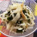 Lamie221's cooksnap of when they made 大根とキャベツとわかめのおつまみサラダ♪.