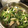 いっぺい99's cooksnap of when they made 水菜とホタテの梅バターソテー.