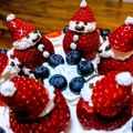 HAR1BO's cooksnap of when they made クリスマスケーキ☆苺サンタデコレーション.