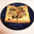 ❁Abake❁'s cooksnap of when they made とろろ昆布チーズがとろ～お好みトースト★.