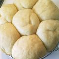 も～～ちゃん☆'s cooksnap of when they made 炊飯器で⁈簡単！バター香るちぎりパン♪.